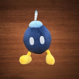 Súper Mario bros stuffed toy Bob Omb  Nintendo little buddy 5 in